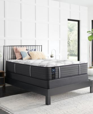 Sealy - Premium Posturepedic Exuberant II 14" Plush Mattress Set- Queen